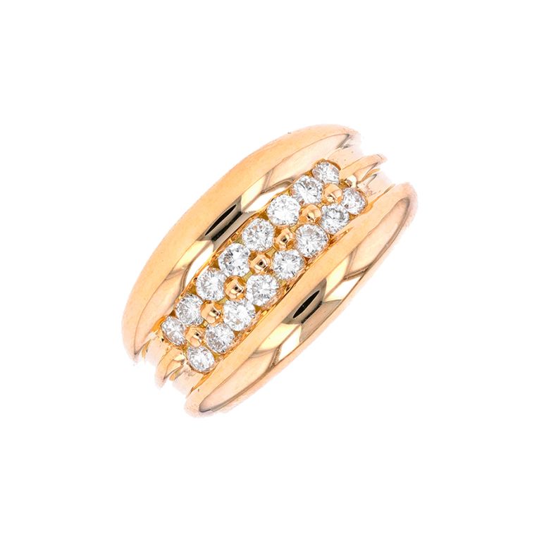 Diamond ring 0.40 carat...