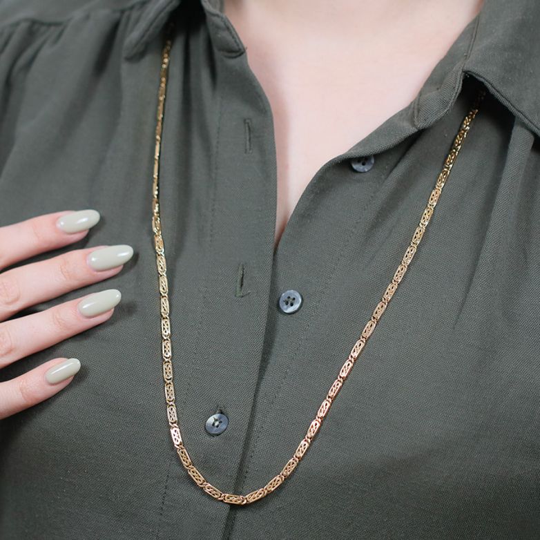 Fancy mesh necklace in...