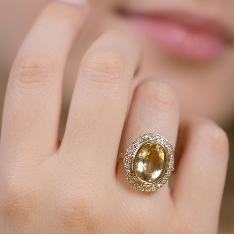 Ring citrine 4.14 carats...