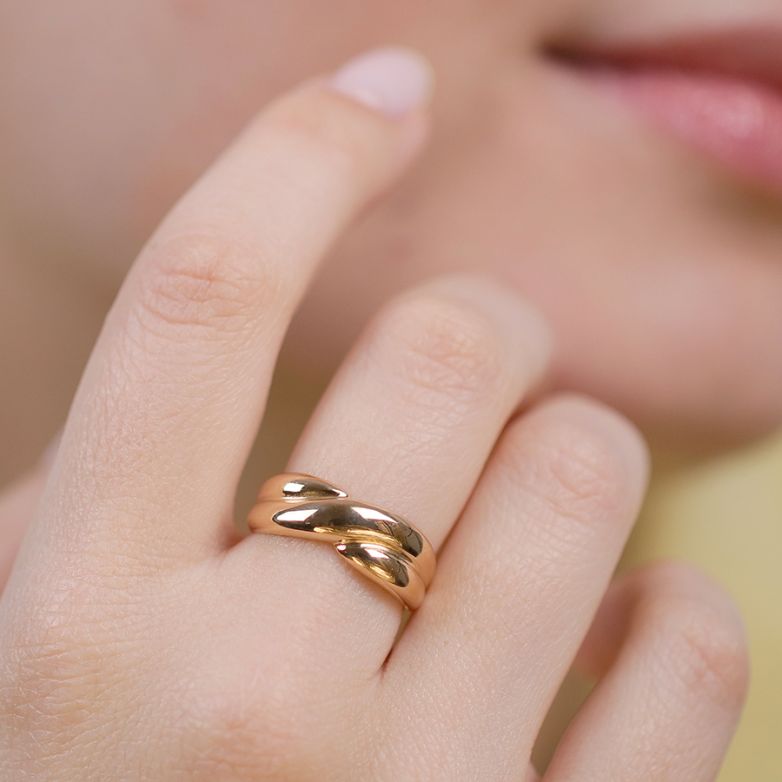 Yellow gold ring 7.45g