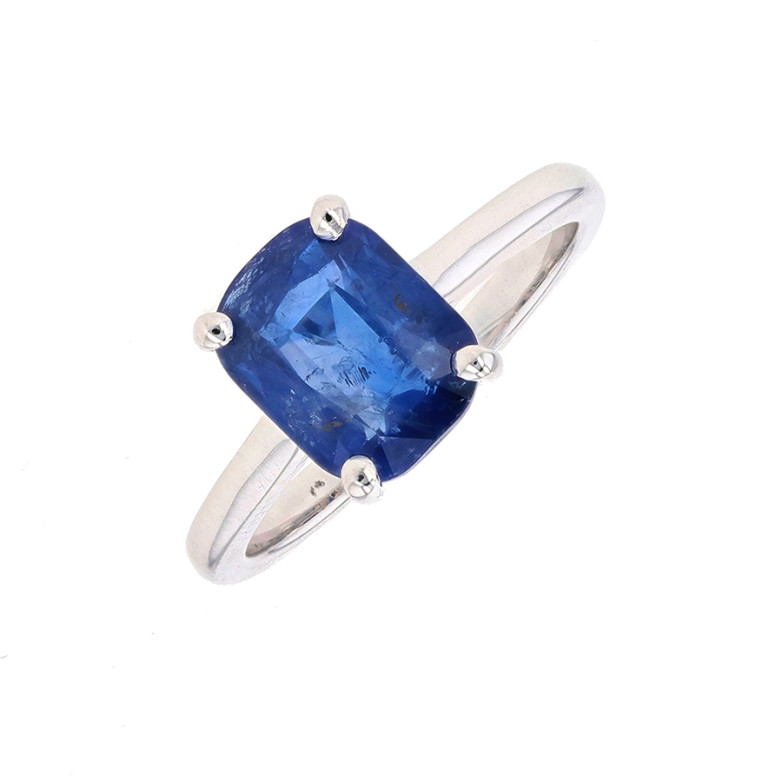 Ring sapphire 3.56 carats...