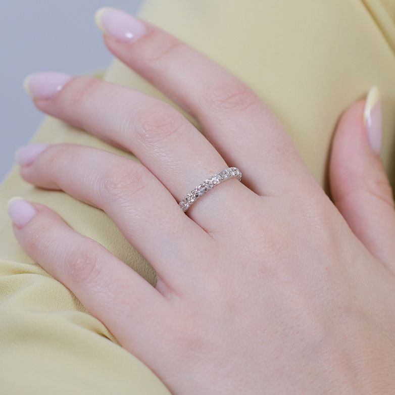Diamond wedding band 0.50...