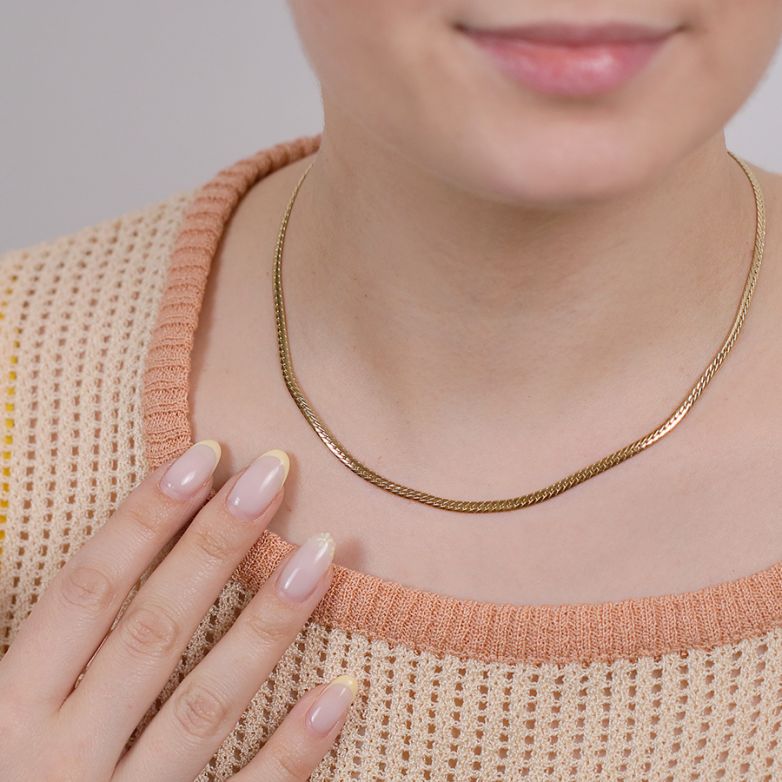 English link necklace...