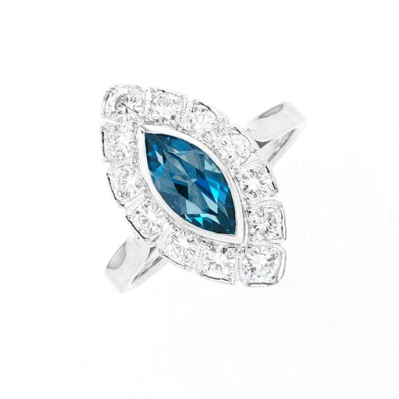 Ring topaz 1.22 carat and...