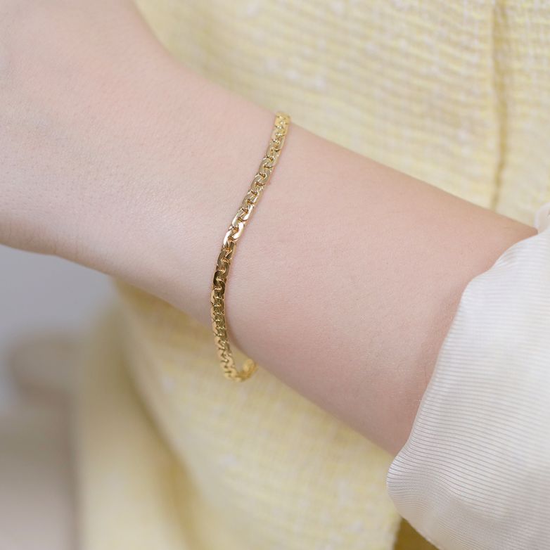 English link bracelet...
