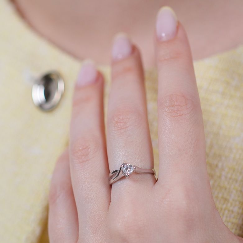 Diamond ring 0.30 carat...