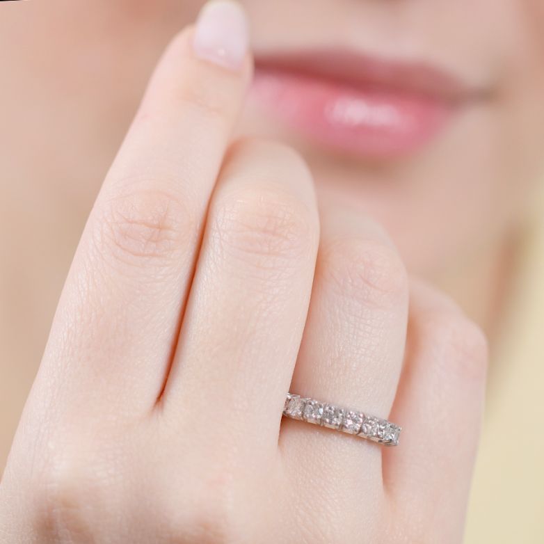 Diamond wedding band 1.40...