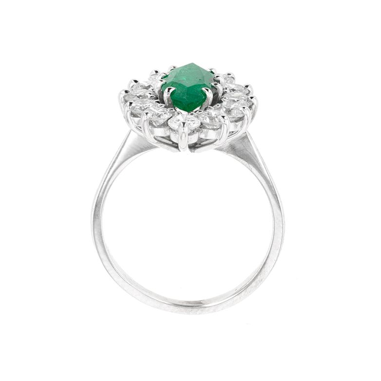 Ring marquise emerald 1.13...