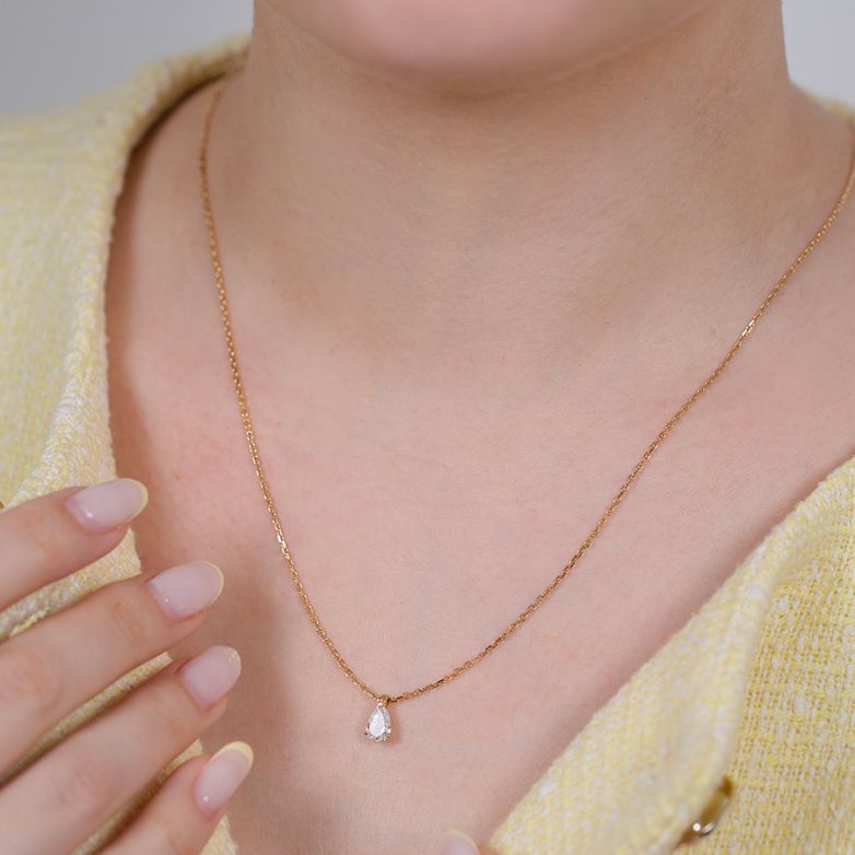 0.54 carat yellow gold...
