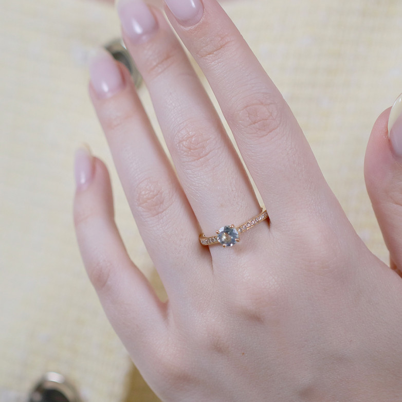Ring diamonds 0.16 carat...