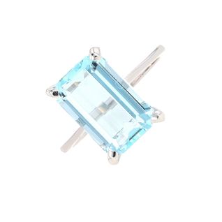 Aquamarine ring 3.53 carats...