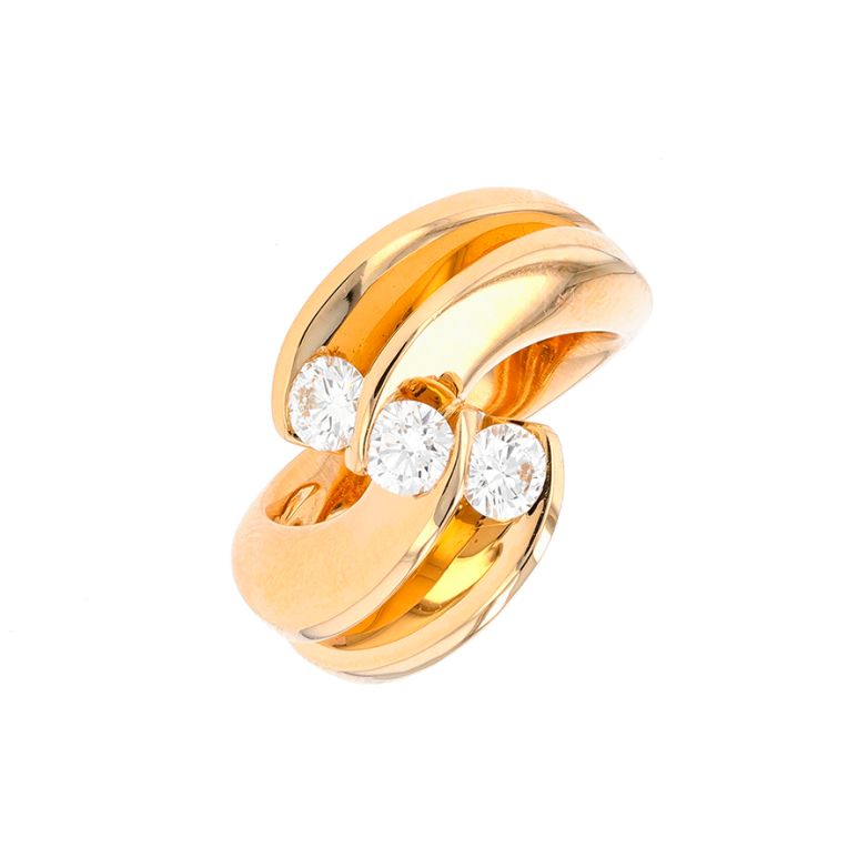 Diamond trilogy ring 0.75...