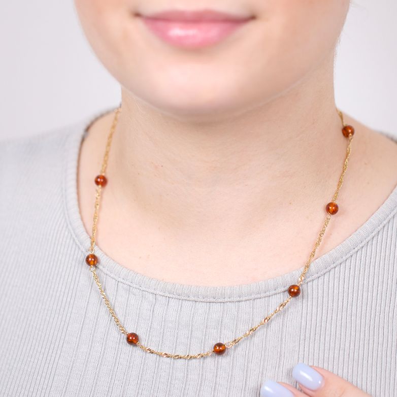 Yellow gold amber necklace...