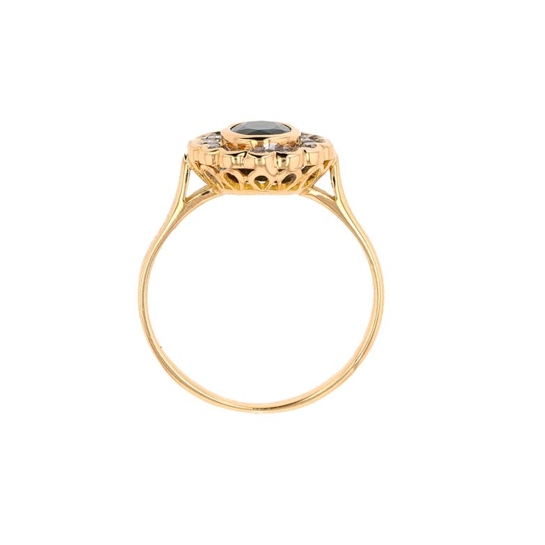 Ring sapphire 0.64 carat...