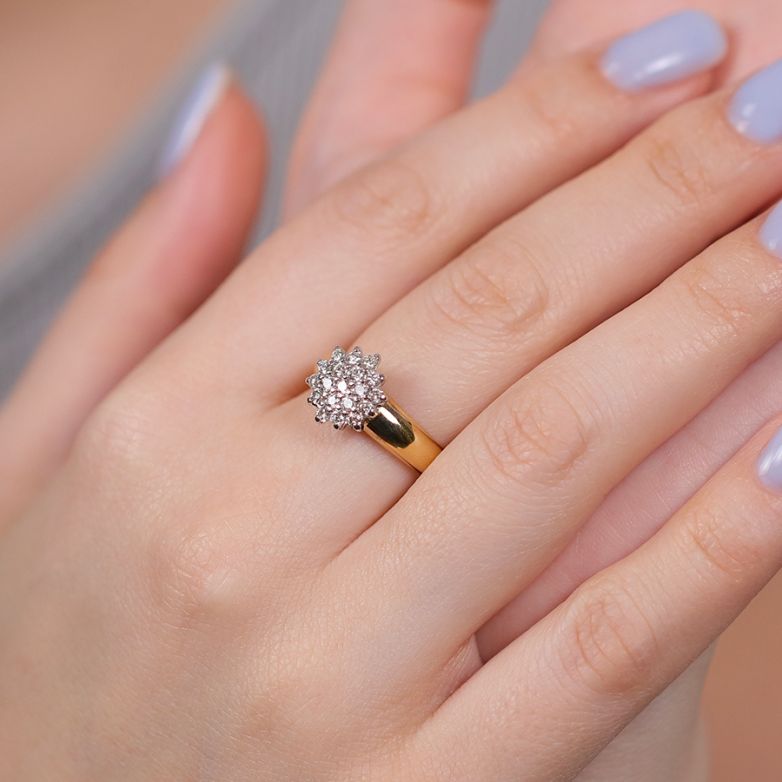 Diamond ring 0.38 carat 2...