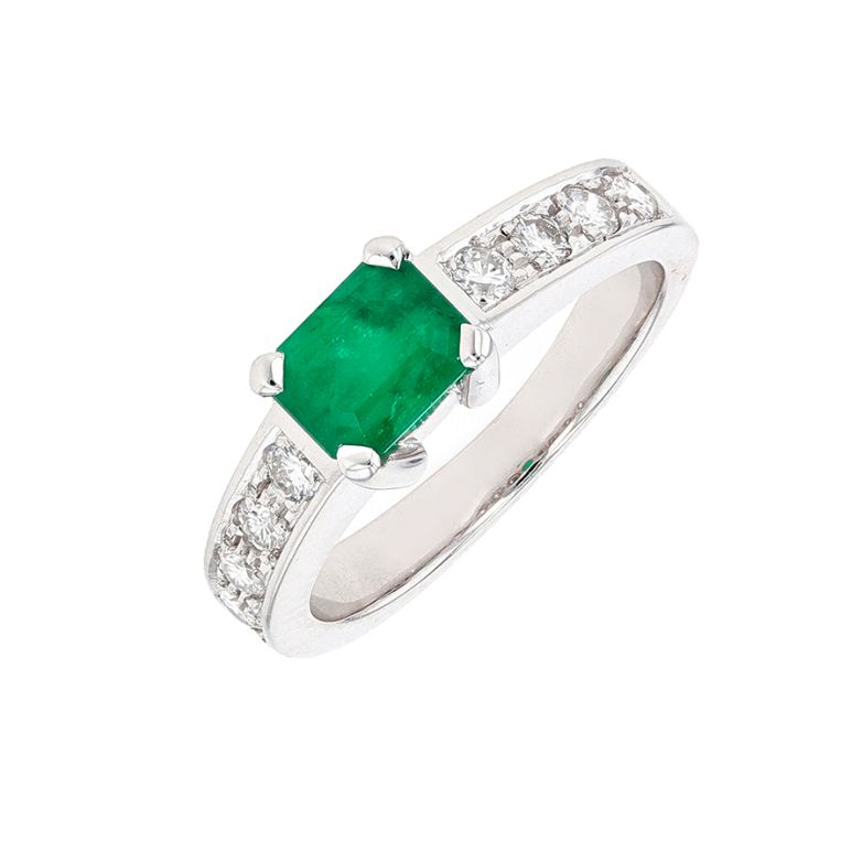 Ring emerald 0.80 carat and...