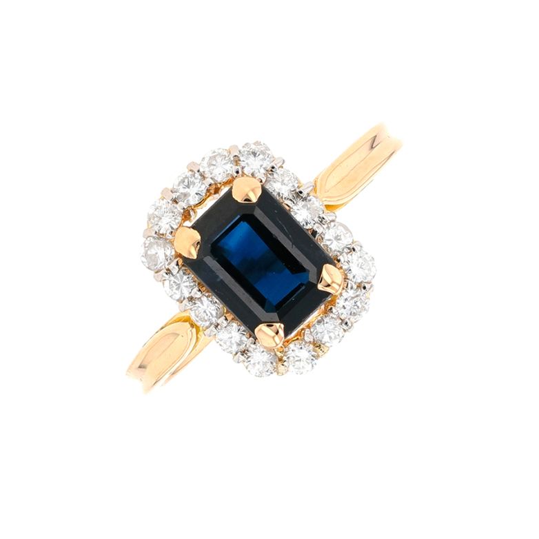 Ring sapphire 1.05 carat...