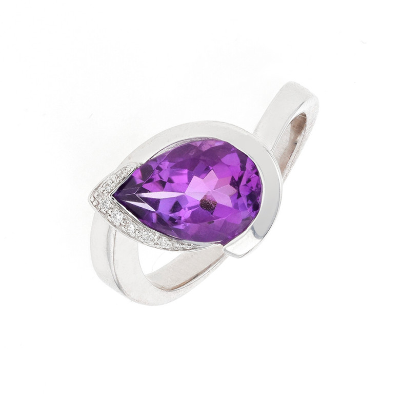 Ring amethyst 3.05 carats...
