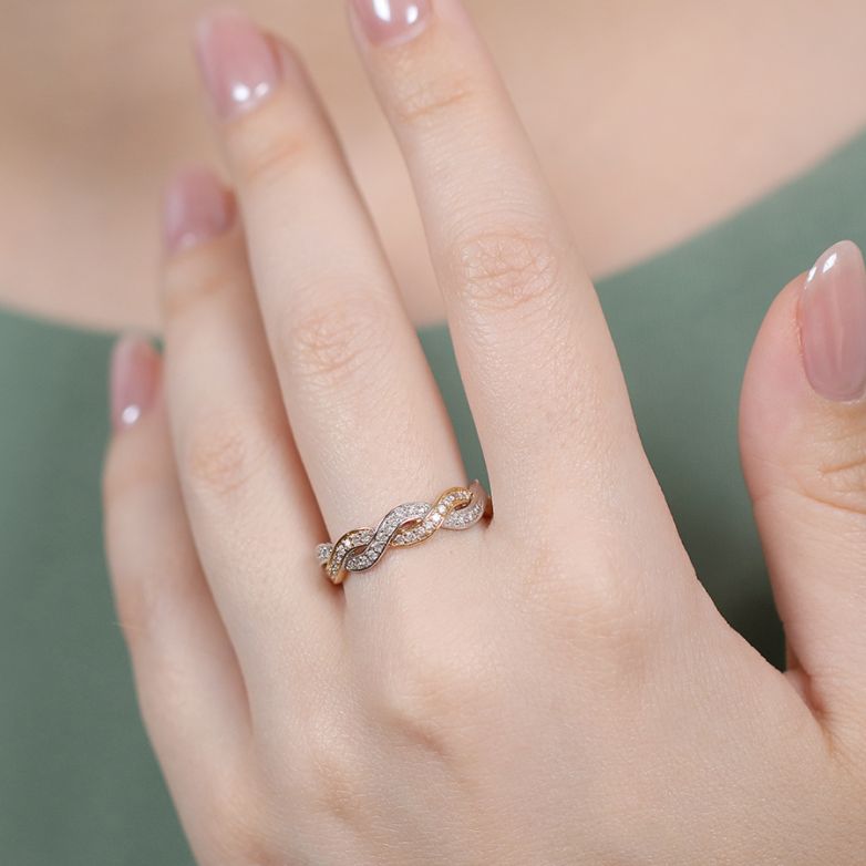 Diamond wedding band 0.19...