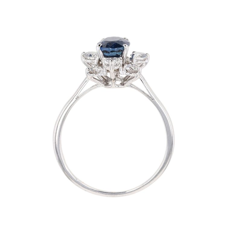 Sapphire daisy ring 1.80...