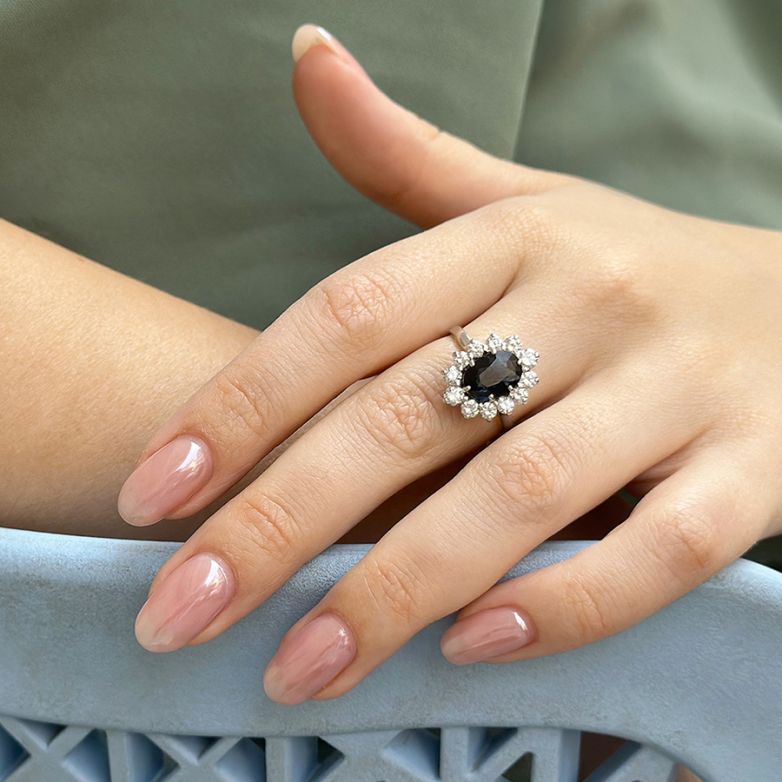 Sapphire daisy ring 1.71...