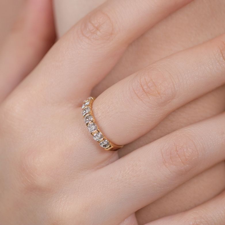 Diamond wedding band 0.98...