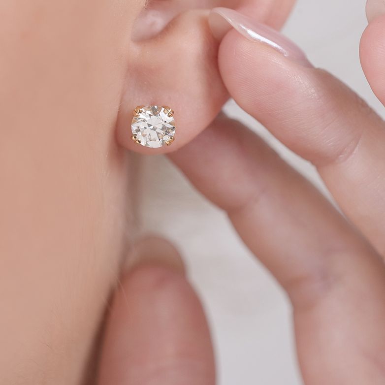 Earrings diamonds 2 carats...