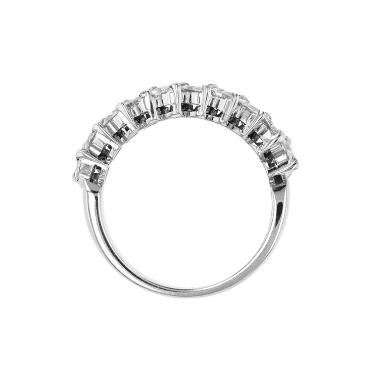Diamond wedding band 0.70...