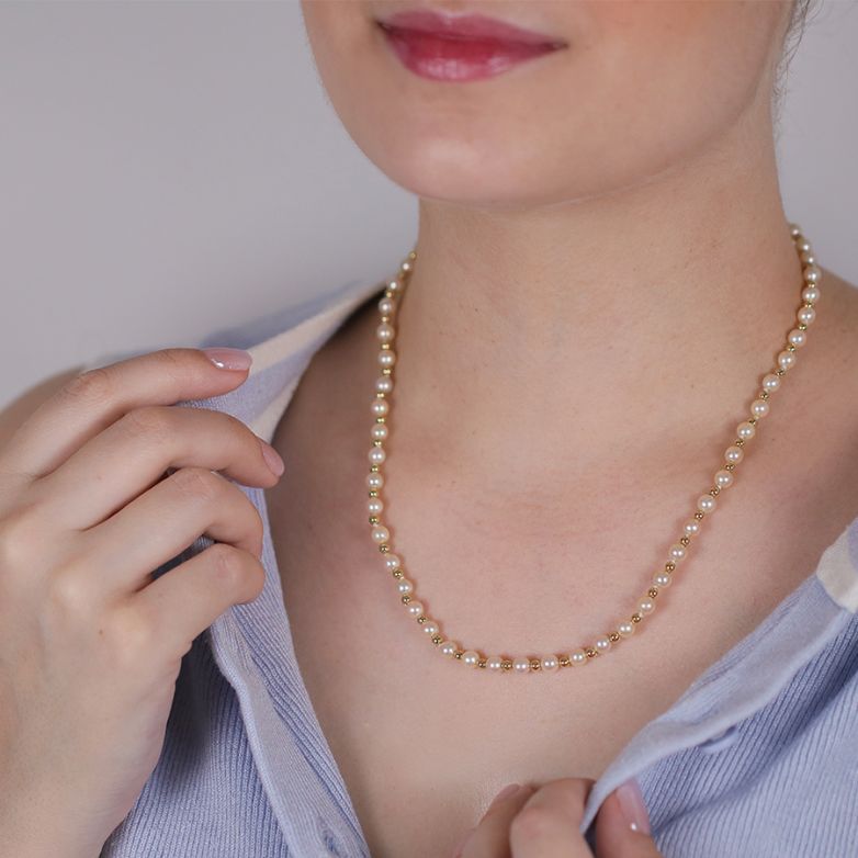 Pearl necklace yellow gold...