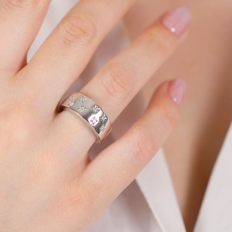 Diamond ring 0.16 carat...