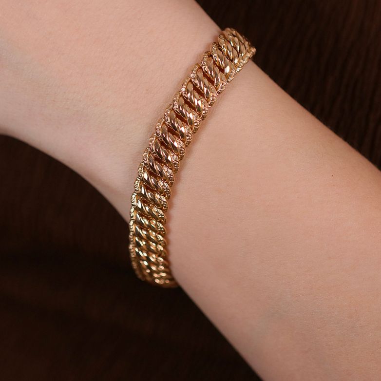 Vintage American mesh...