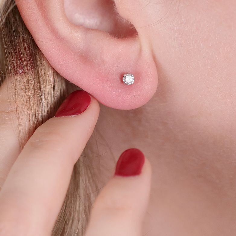 0.19 carat diamond earrings...