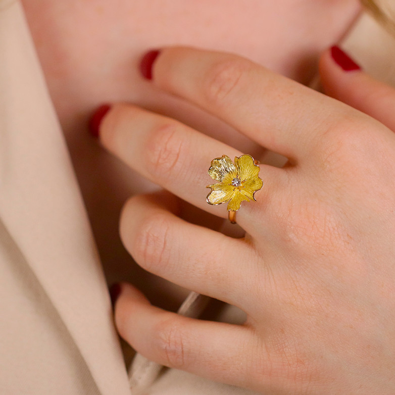 Diamond ring 0.005 carat...