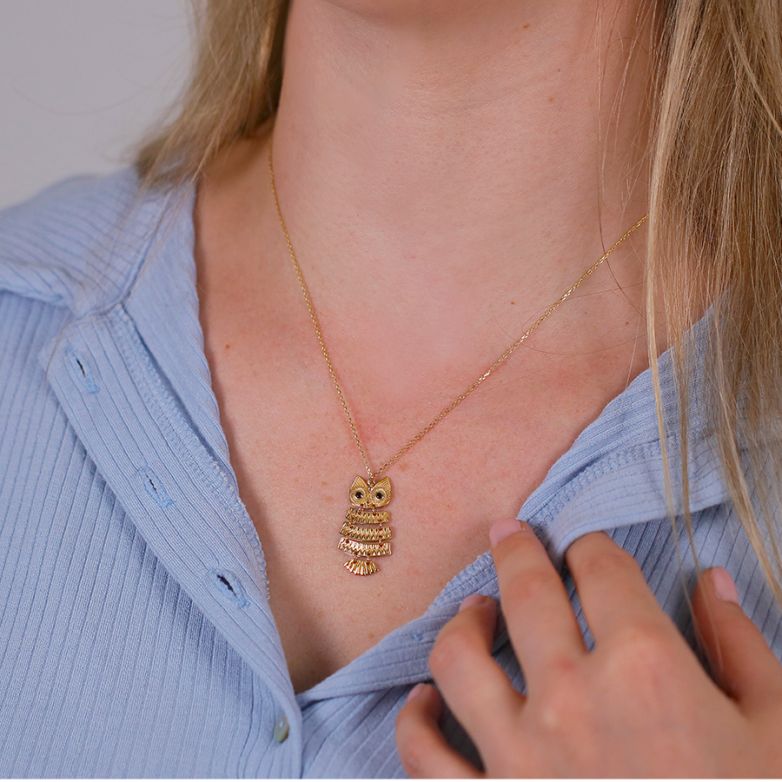 Owl necklace onyx yellow...