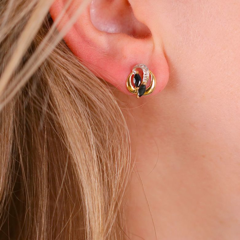 Earrings sapphires 0.56...