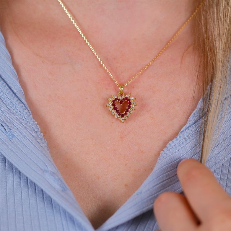 Heart pendant ruby 0.32...