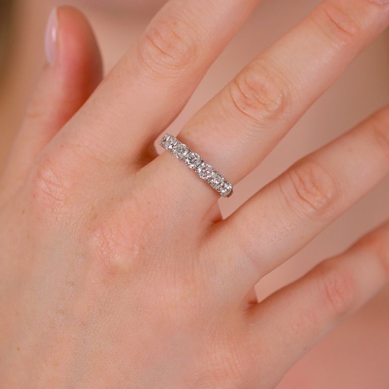 Diamond wedding band 1.19...