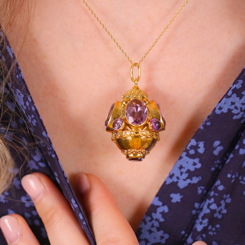 Vintage amethyst pendant...