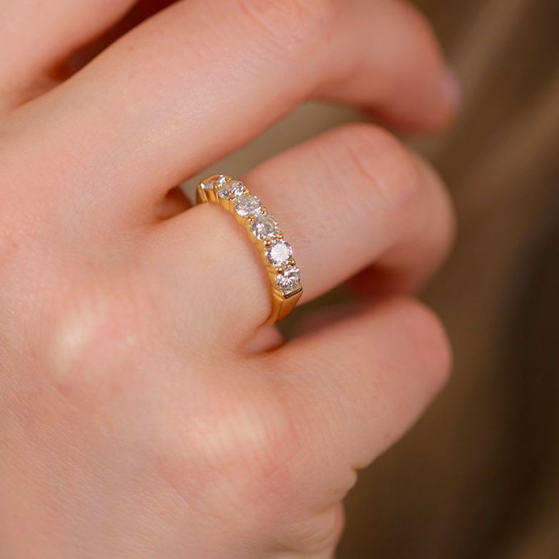 Diamond wedding band 1.08...