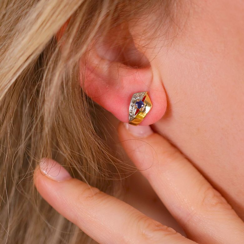 Earrings sapphires 0.16...