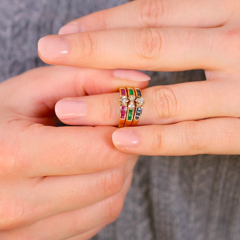 Ring emeralds 0.12 carat...