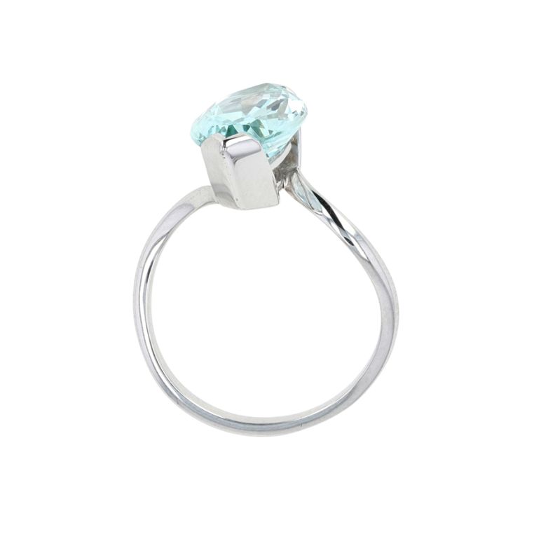 3.76 carat aquamarine ring...