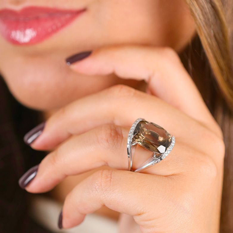 Ring smoky quartz 10.37...