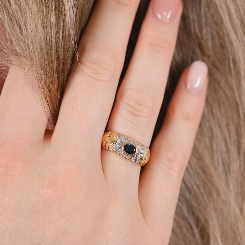 Ring sapphire 0.34 carat...