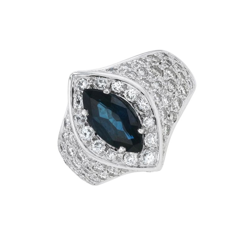 Ring sapphire 2.45 carats...