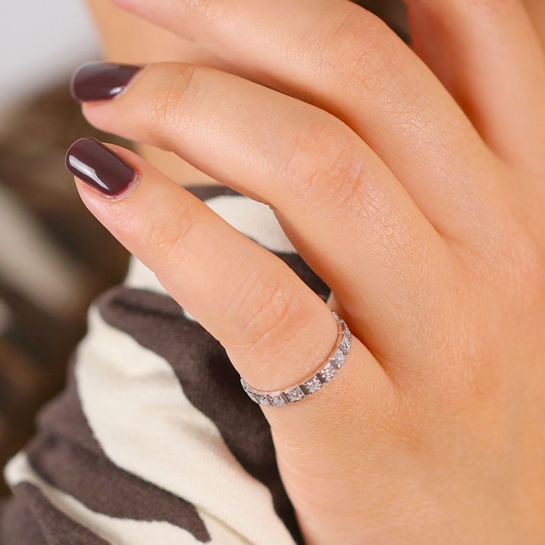 Wedding ring, full diamond...