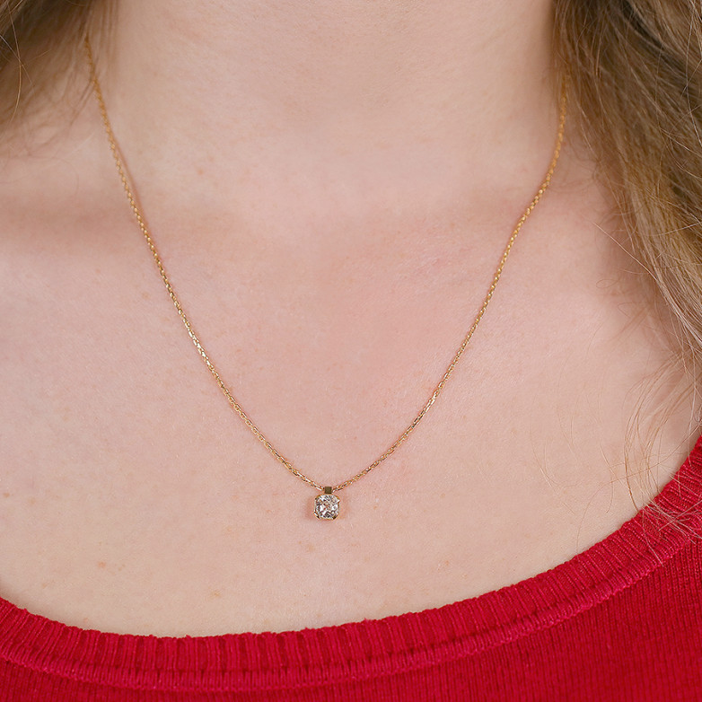 Diamond necklace 0.68 carat...