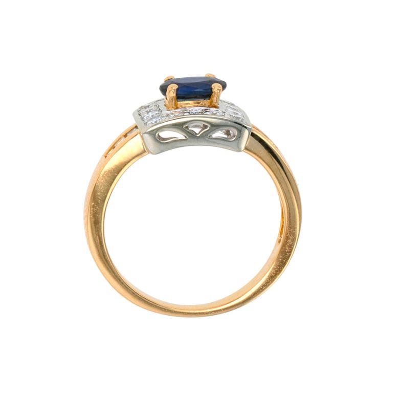 Ring sapphire 0.59 carat...