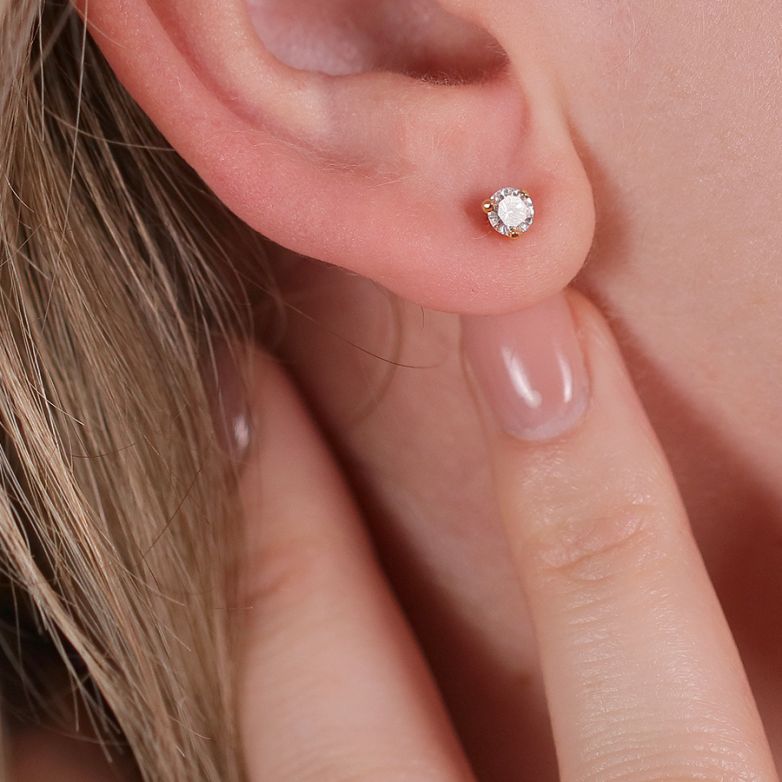 Earrings diamonds 0.40...