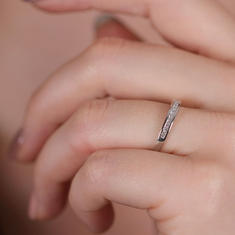 Diamond wedding band 0.37...